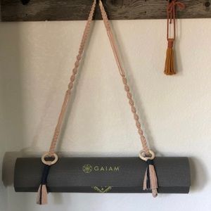 🧘 HANDMADE MACRAME BOHO YOGA STRAP
